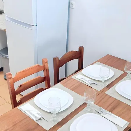 アパート A & A *