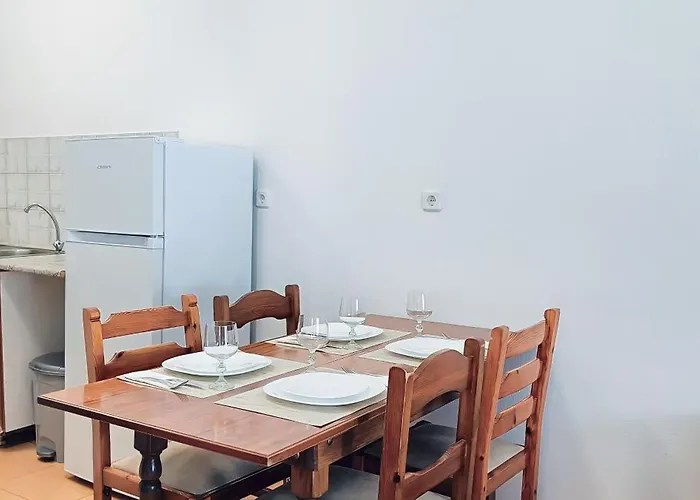 A & A مدينة سكياثوس